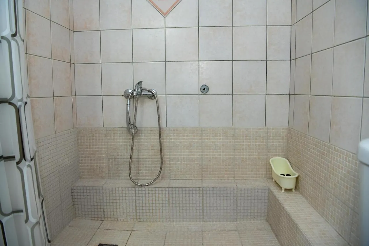 Xrusa Apartment Gazi